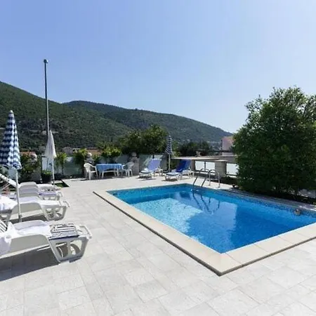 Apartment Celenca
